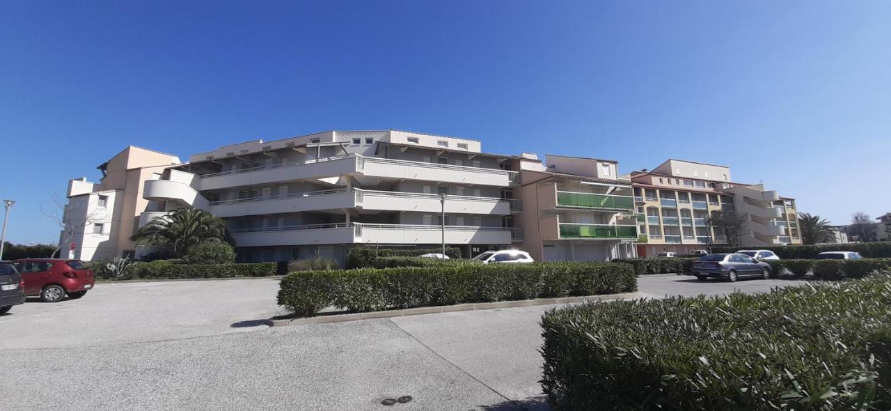 Les Goellettes : Vue Mer Et Piscine Saint-Cyprien  Esterno foto